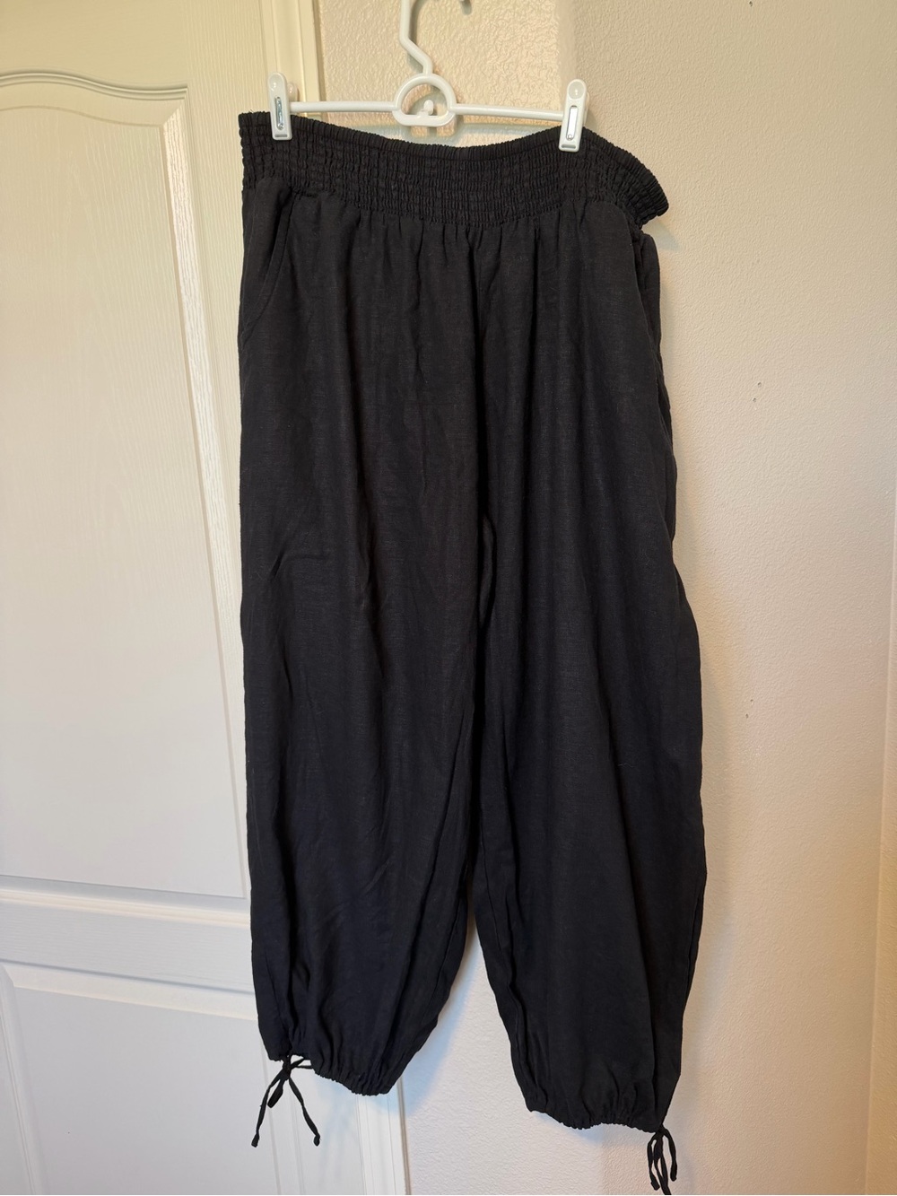 Women’s Black Drawstring Hem Casual Pants